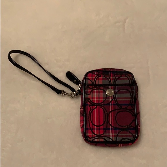 Coach Handbags - Pink plaid coach wristlet Coach Handbags - Pink plaid coach wristlet